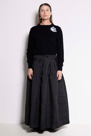 SWALLOW CASHMERE CREW - BLACK LONG SLEEVE CREW NECK JUMPER WITH EMBROIDERY DEATIL