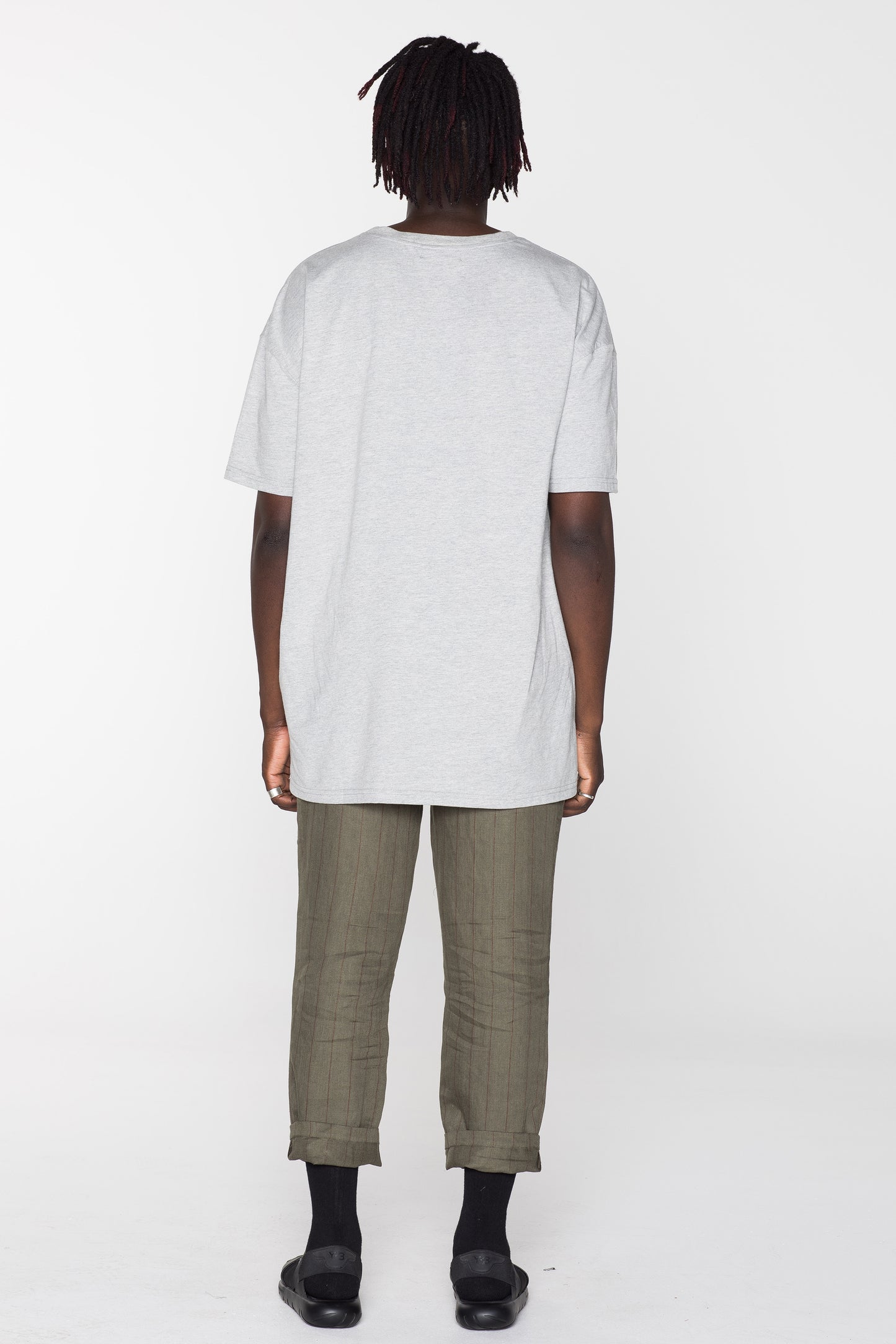 ADVOCATE TEE - GREY MARLE
