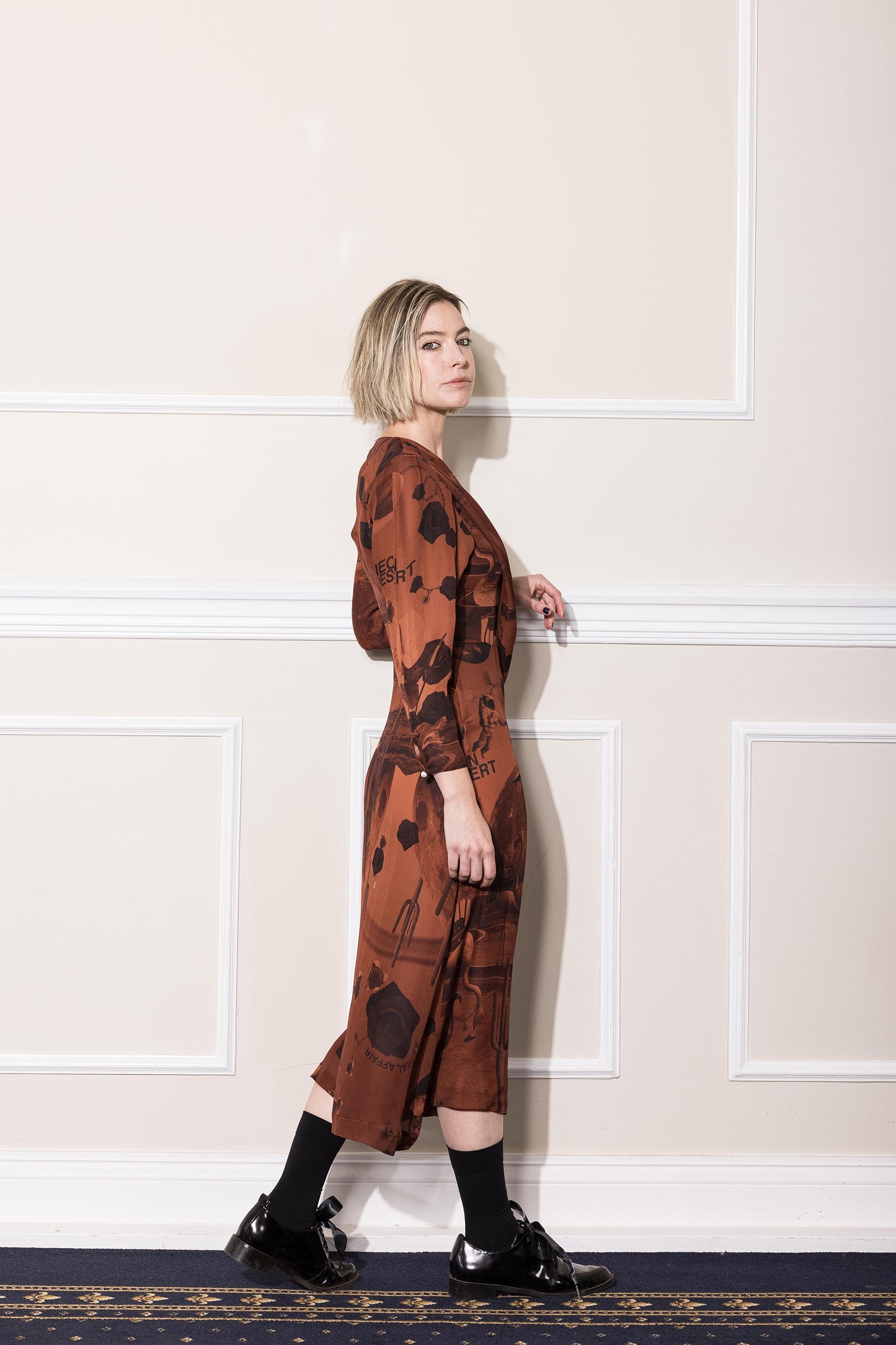 SERANADE SATURN DRESS REDWOOD PRINT SILK