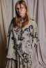 DES FLUERS SHIRT - STONE CAMEO PRINT