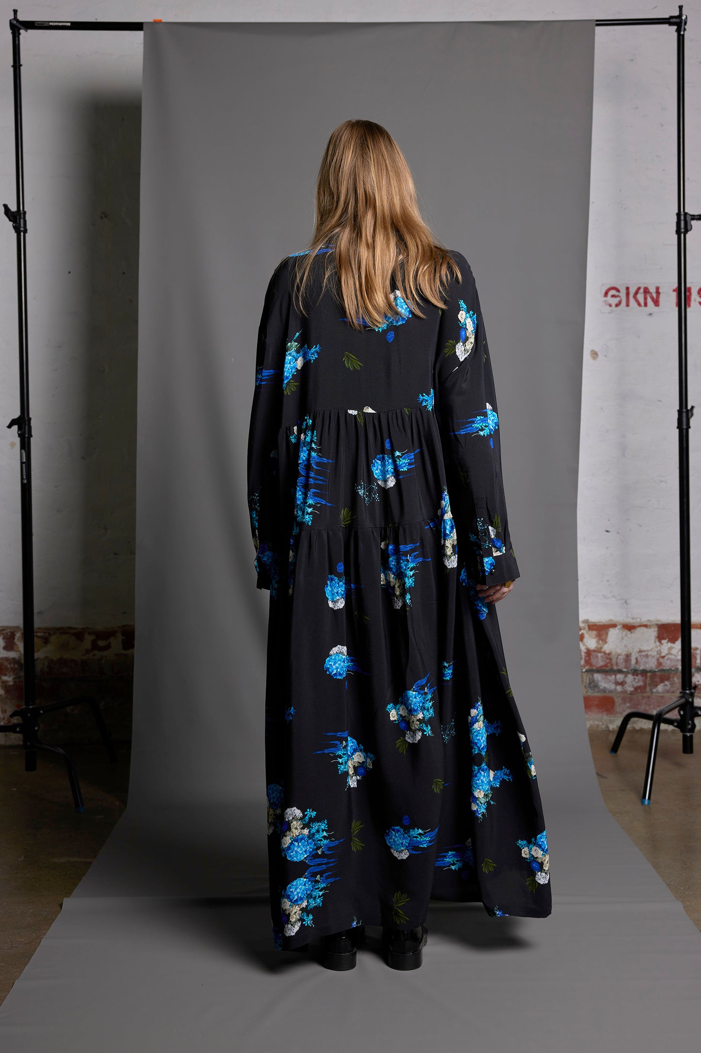 LOVE LIES BLEEDING DRESS - ELECTRIC BLUE PRINT