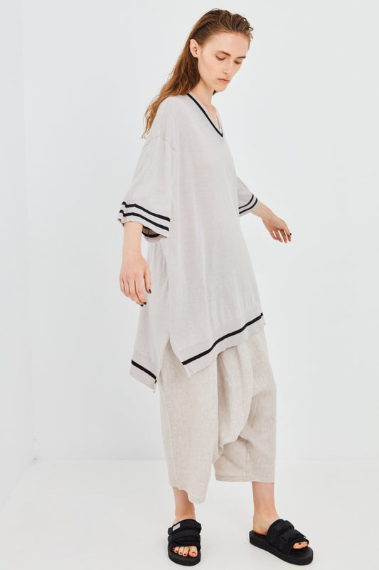 YOUTH DARES SWEATER