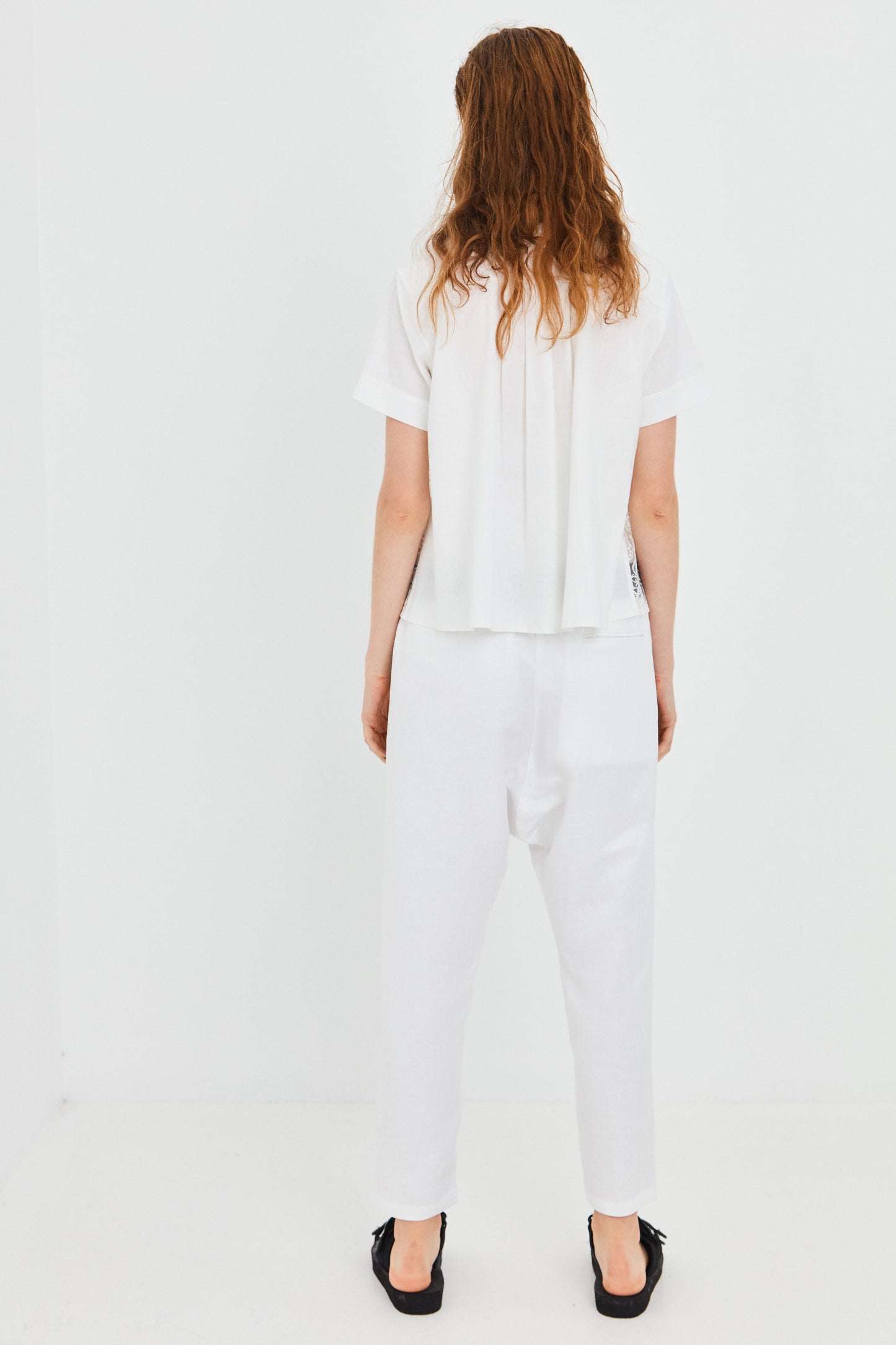 BLURRED BLOUSE, WHITE