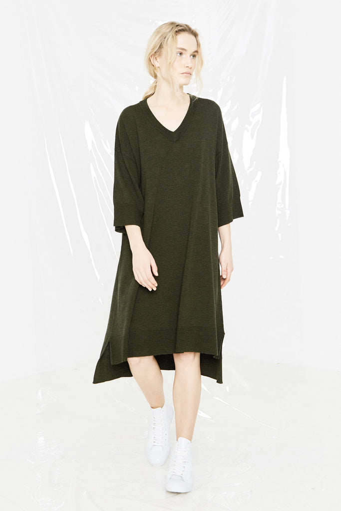 LEISURE KNIT T DRESS - KHAKI