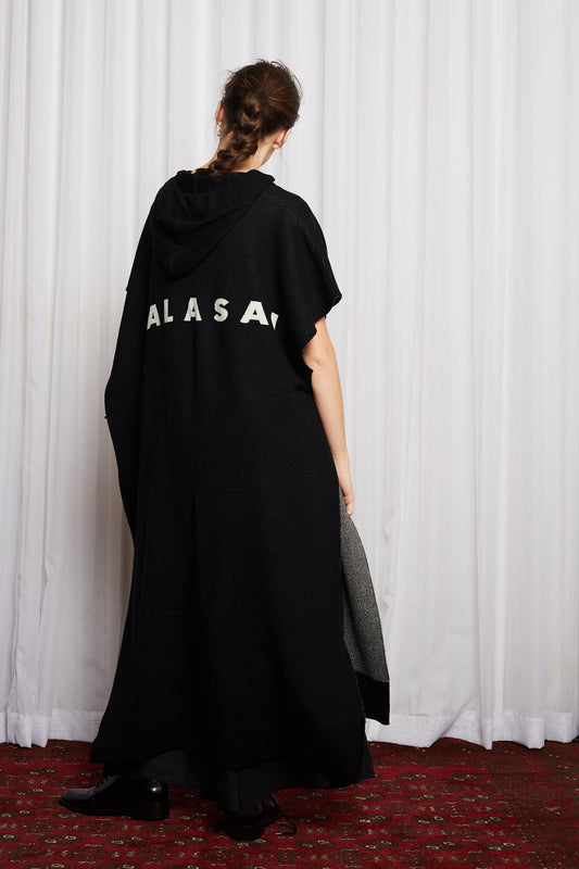 SCIFI PONCHO - BLACK MERINO KNIT