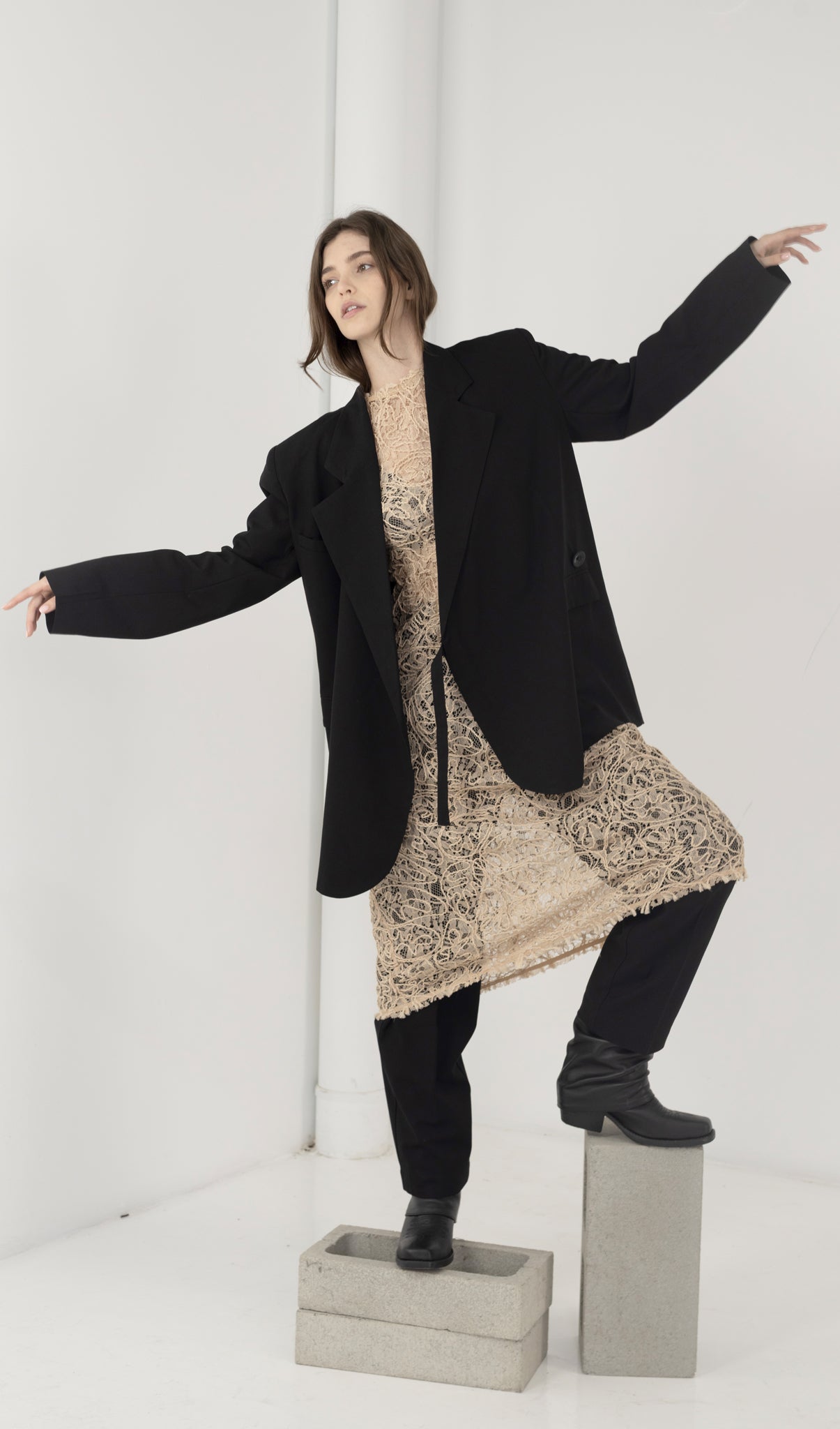 Silencio Blazer-  Black