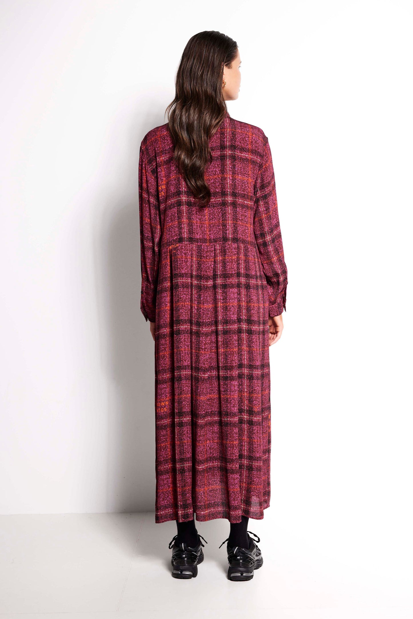La Rosa Dress - Full length long sleeve collared dress in pink check