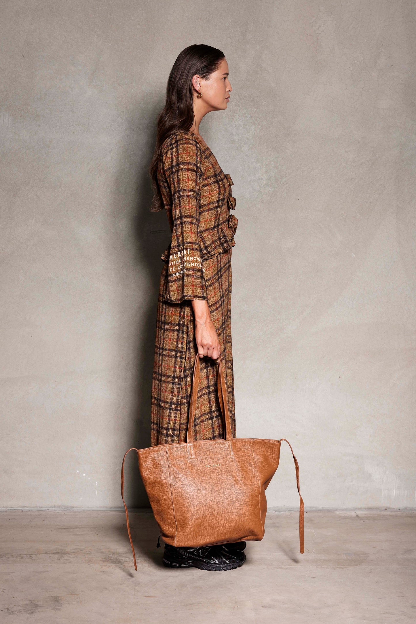 Bow Tie Dress - Full length V-neck flute sleeve dress