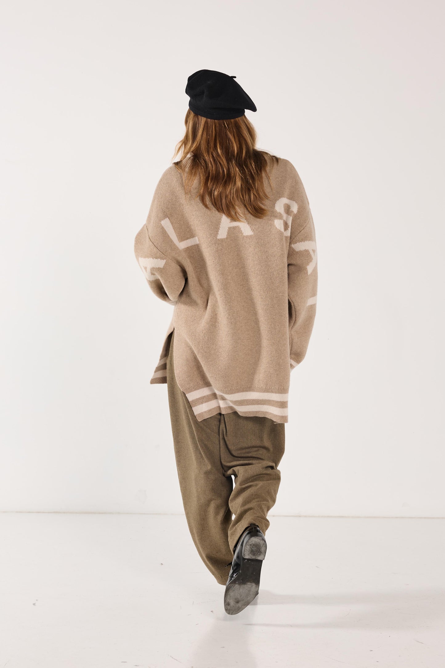 Salasai Creme Jumper - Caramel Merino
