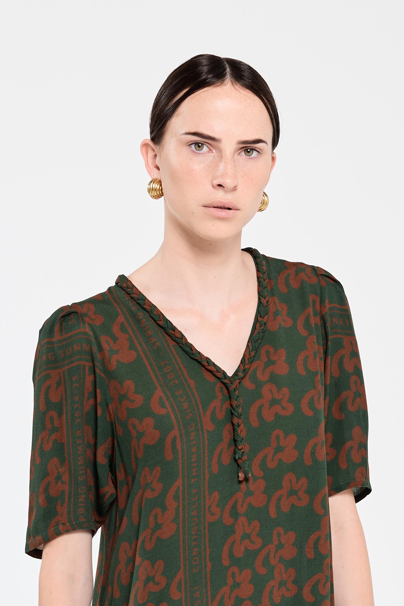 Plantation Shift T Dress - Green Pop Palm