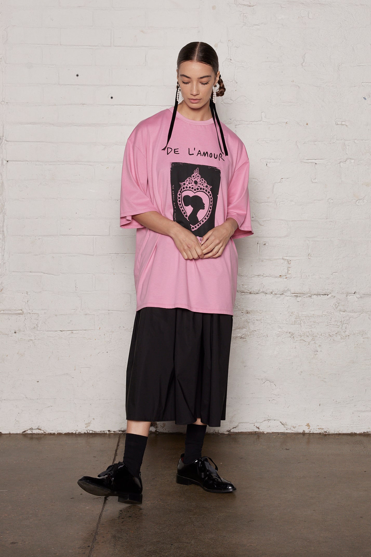 Over-sized unisex T-shirt with DE'LAMOUR graphic