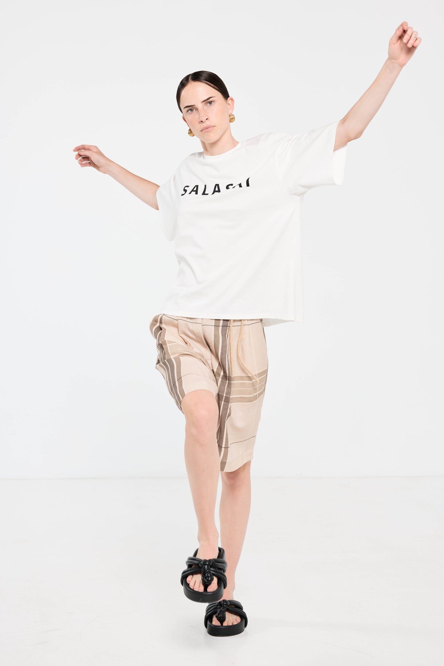 Salasai Tee - White