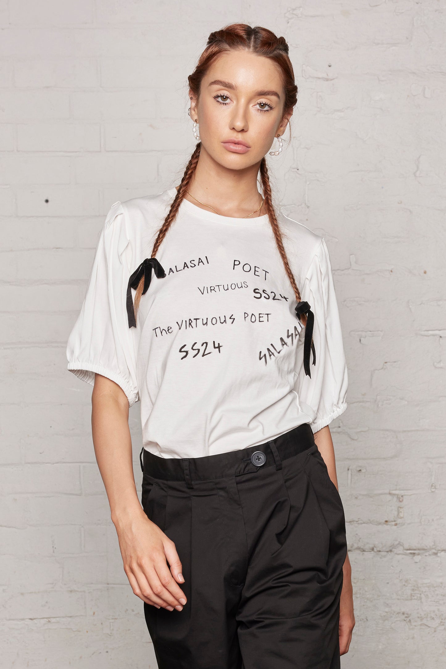 VIRTUOUS POET T - IVORY