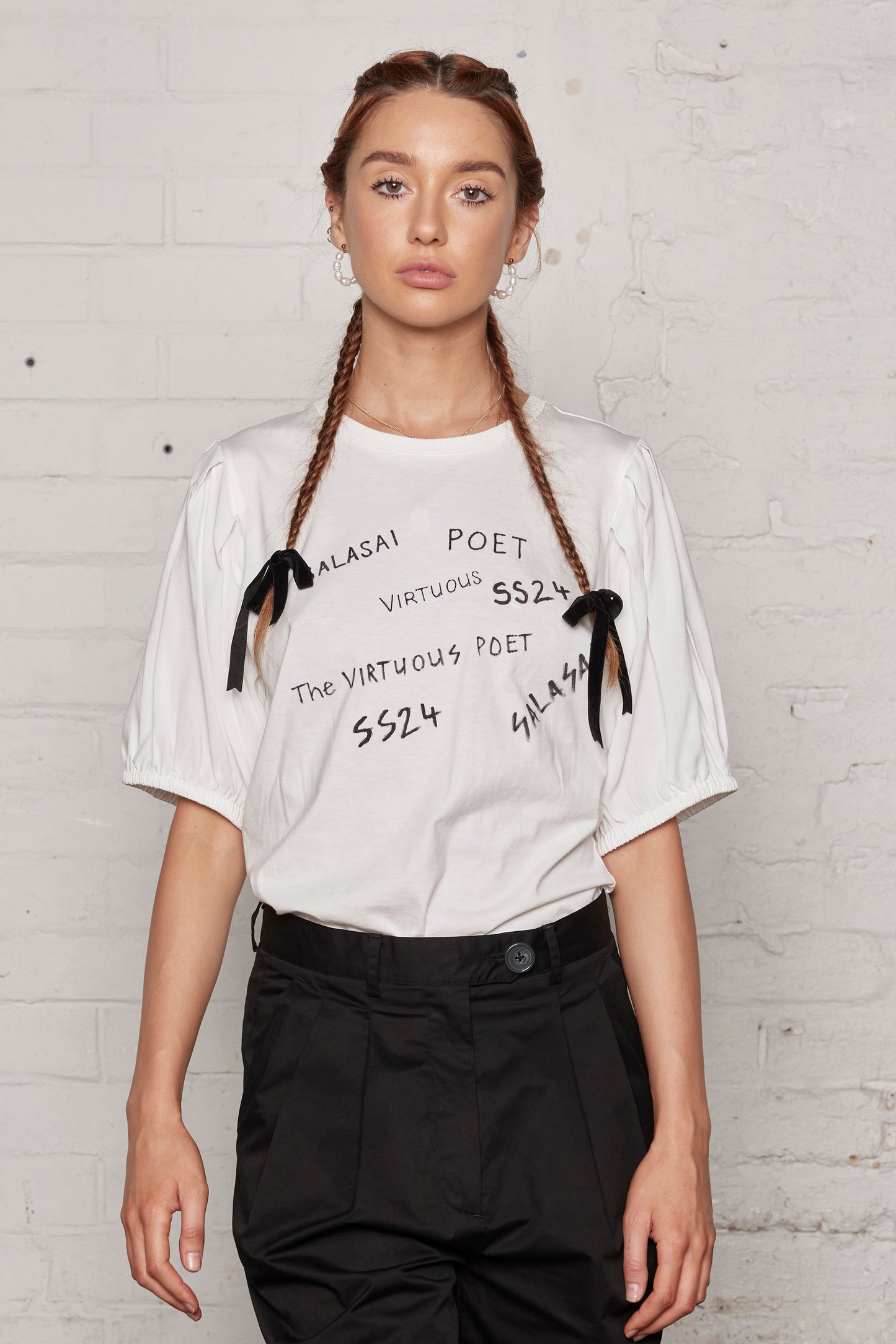 VIRTUOUS POET T - IVORY