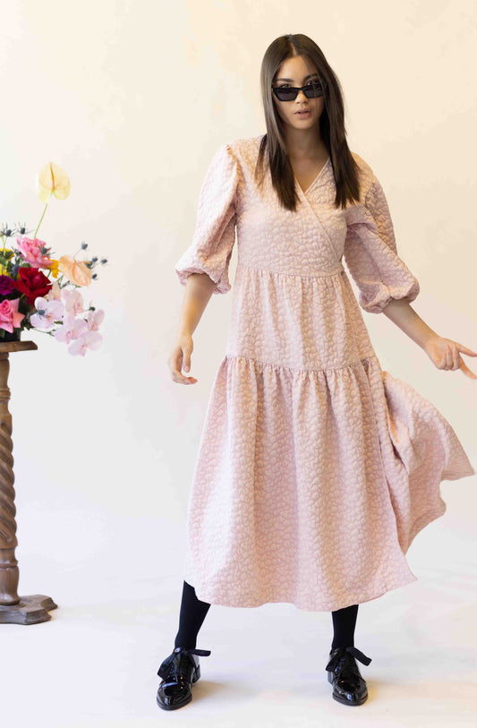 HEAVY HEARTS WRAP DRESS - PINK