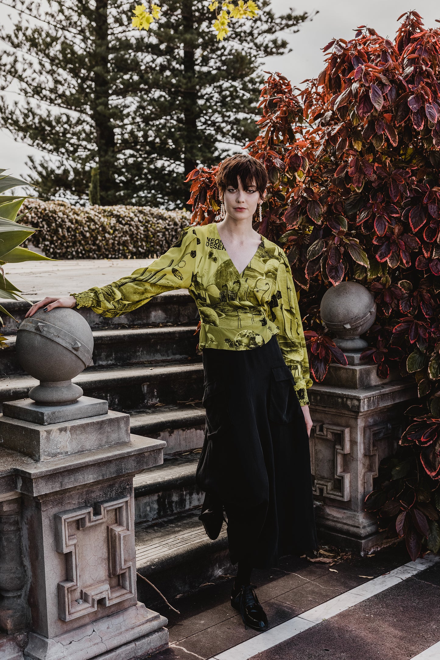 HEARTS ON FIRE WRAP TOP - NEON PRINT