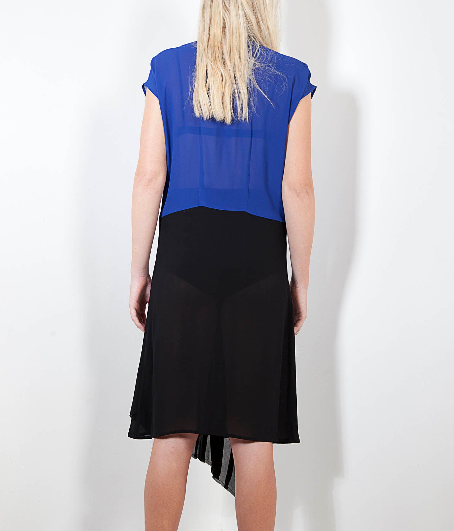 DEAD GARDEN DRESS SAMPLE