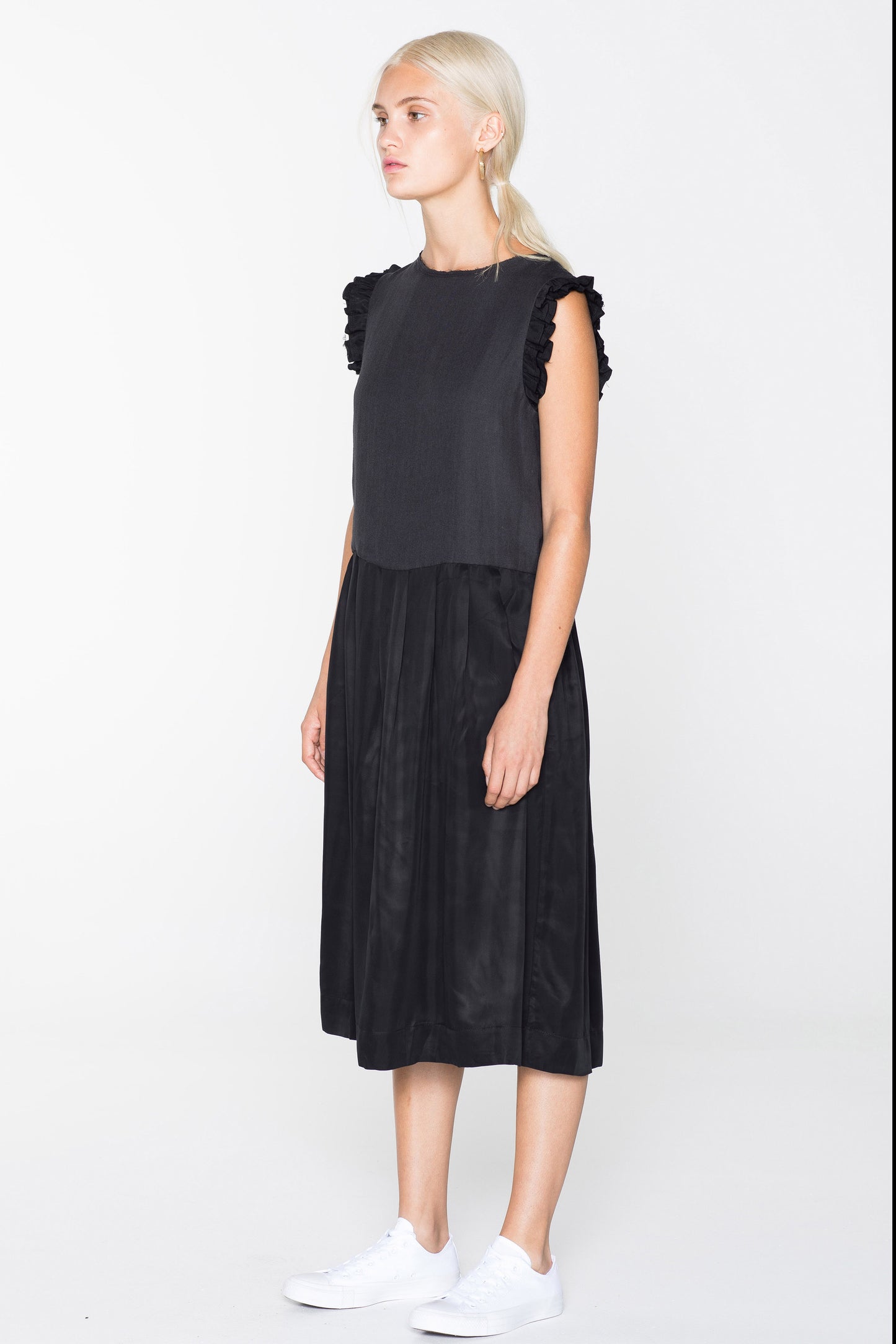 LOYALTY DRESS - BLACK