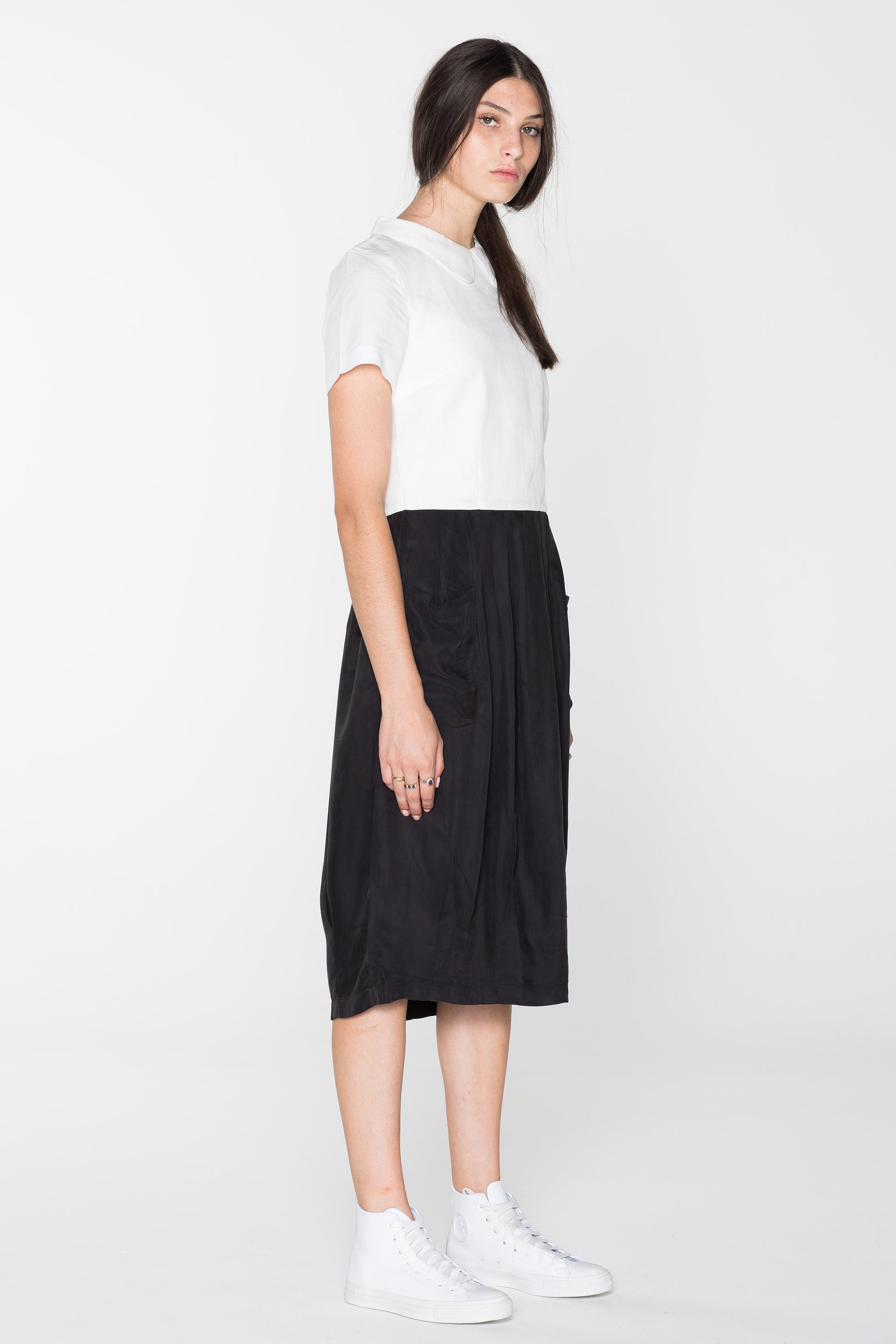 CARNAL DRESS BLACK AND WHITE SAMPLE