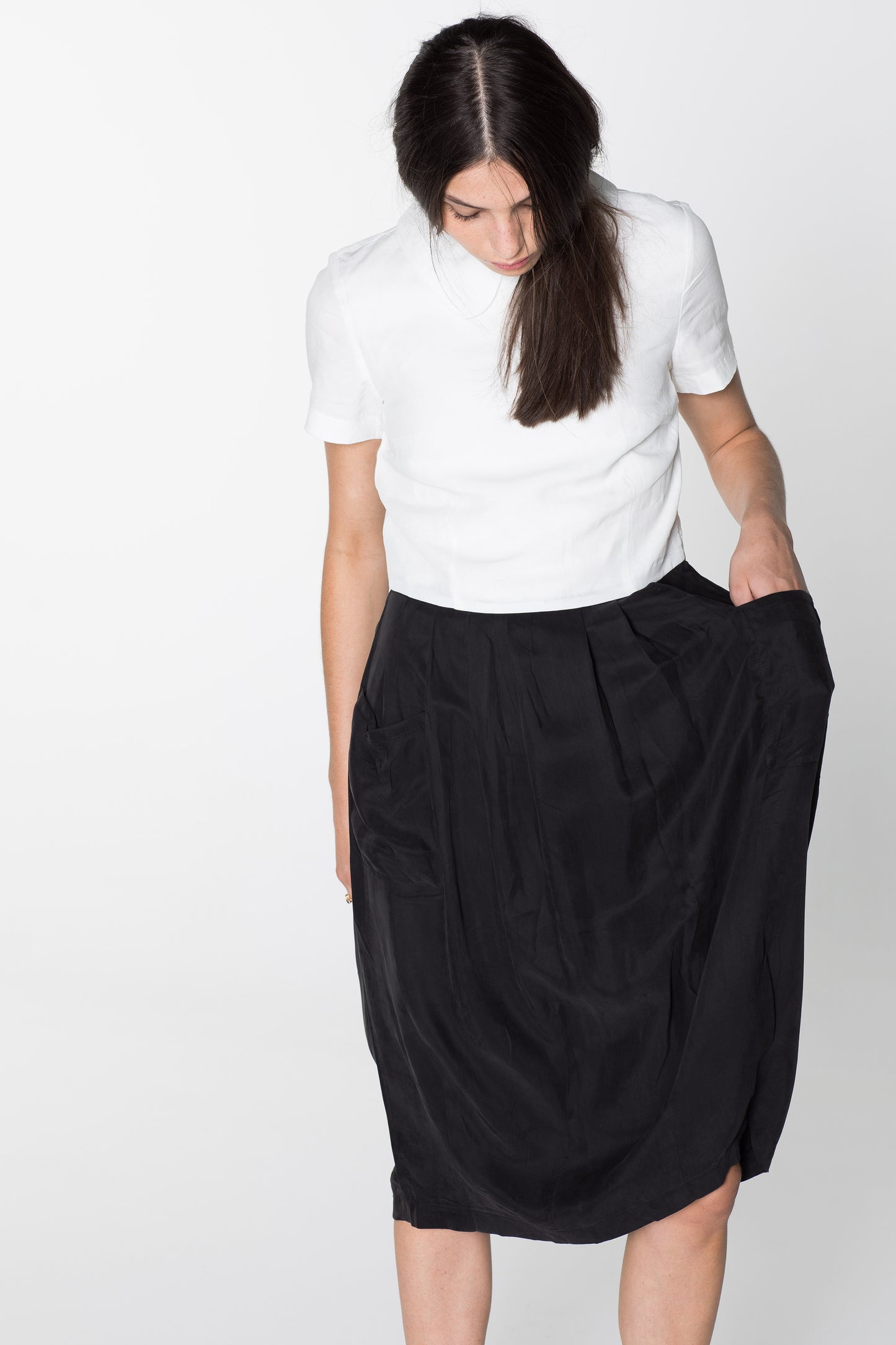 CARNAL DRESS BLACK AND WHITE SAMPLE