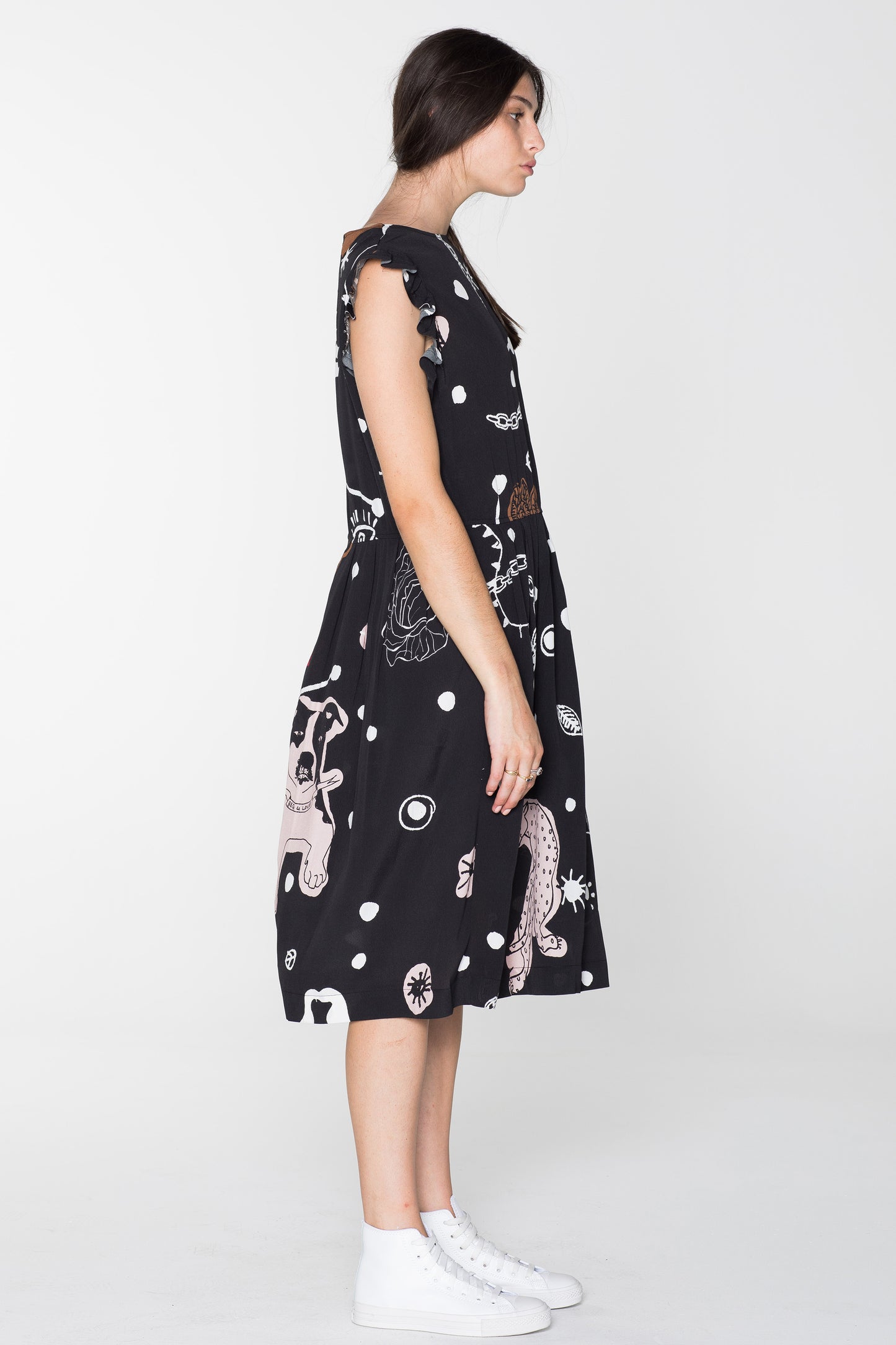 DOMESTIC DRESS - BLACK CHAIN N HOUND PRINT