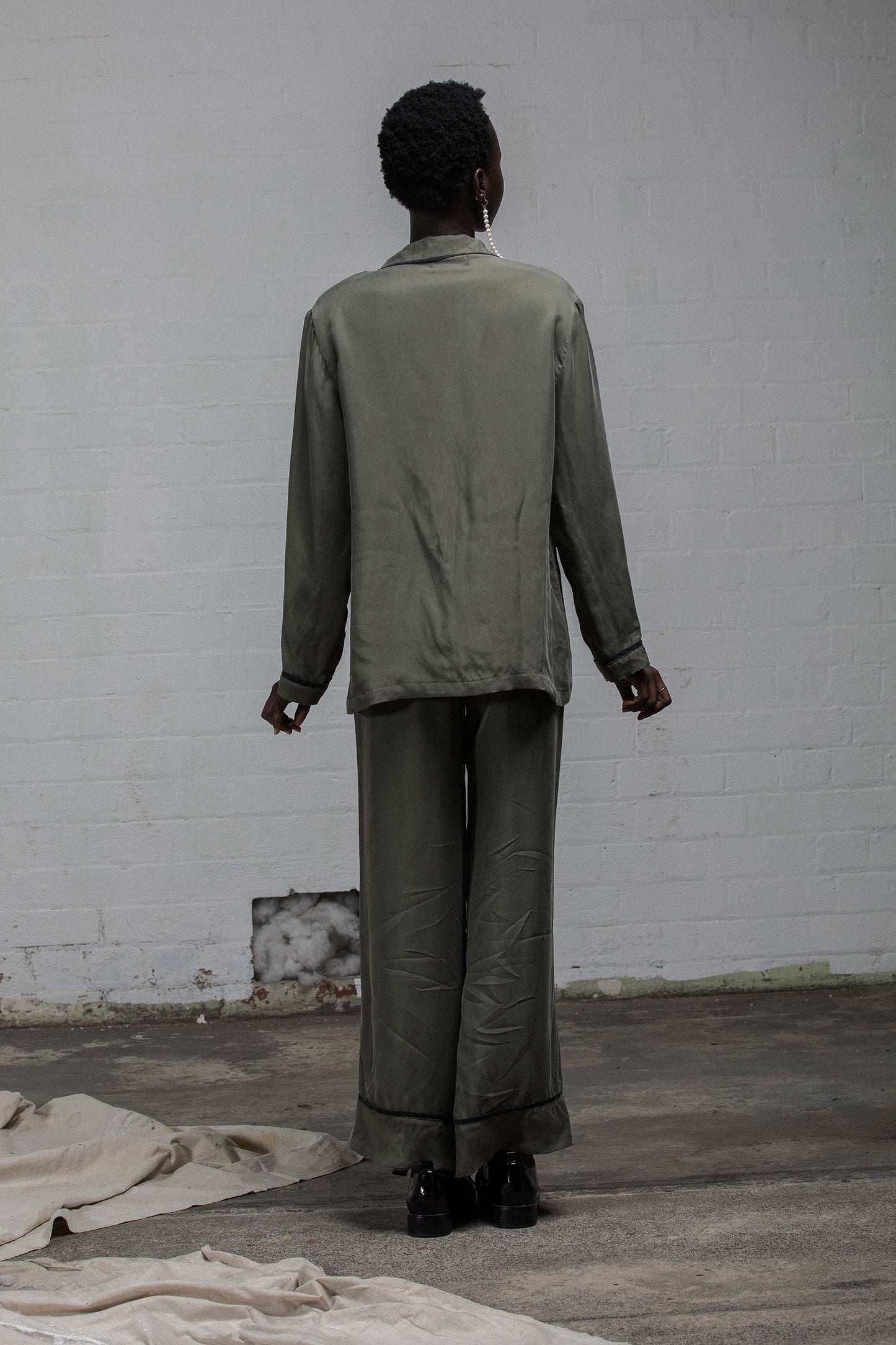 The Standard PJ Set - Khaki/Black