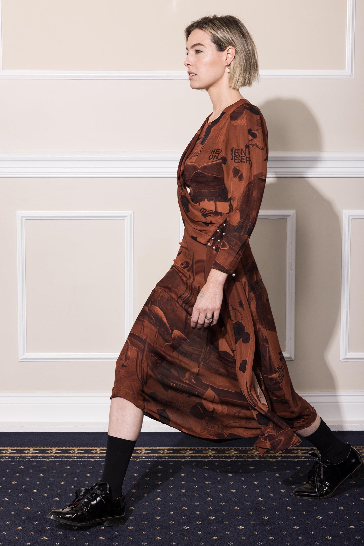 SERANADE SATURN DRESS REDWOOD PRINT SILK