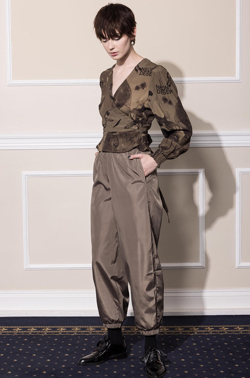 MOONRISING PANT COFFEE