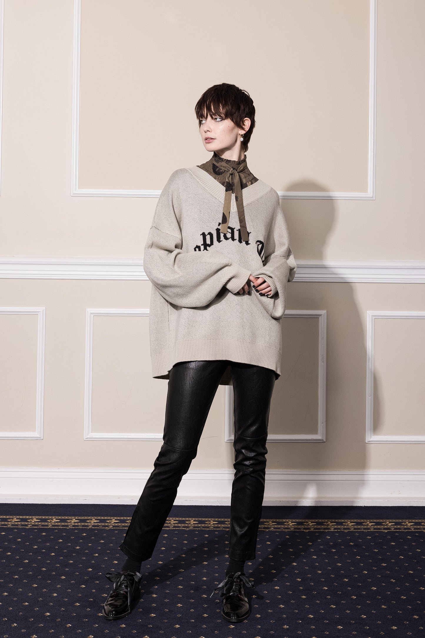 UTOPIAN TIDE JUMPER - BONE MERINO