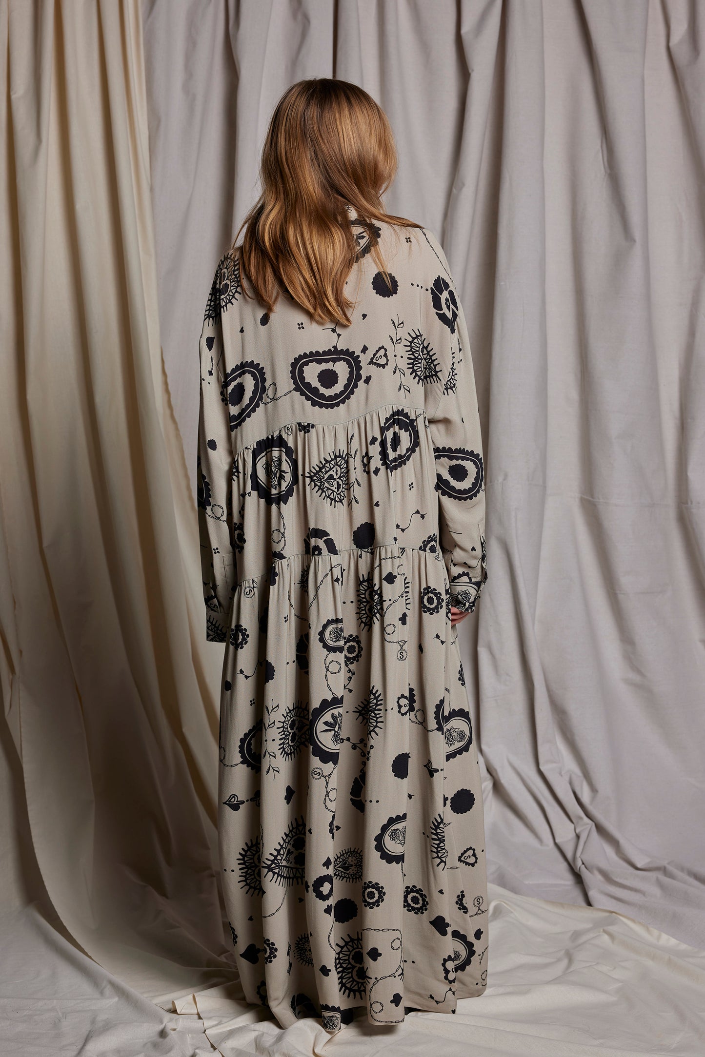 LOVE LIES BLEEDING DRESS - STONE CAMEO PRINT