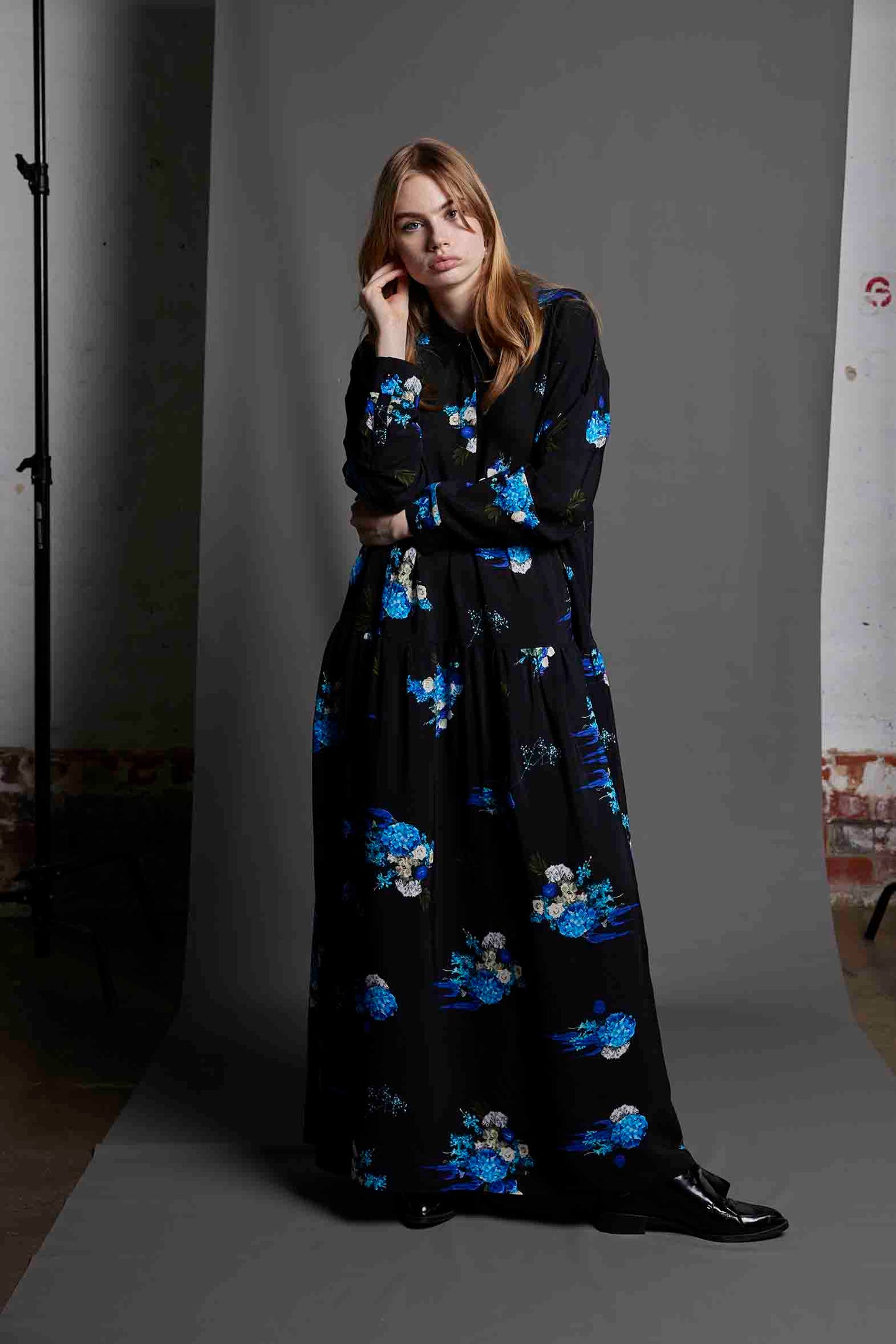 LOVE LIES BLEEDING DRESS - ELECTRIC BLUE PRINT