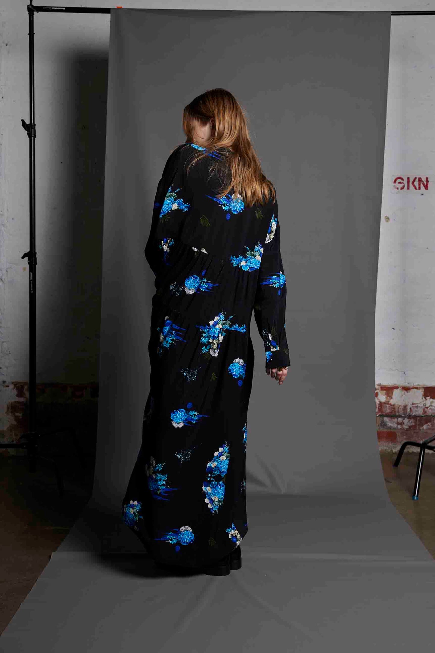 LOVE LIES BLEEDING DRESS - ELECTRIC BLUE PRINT