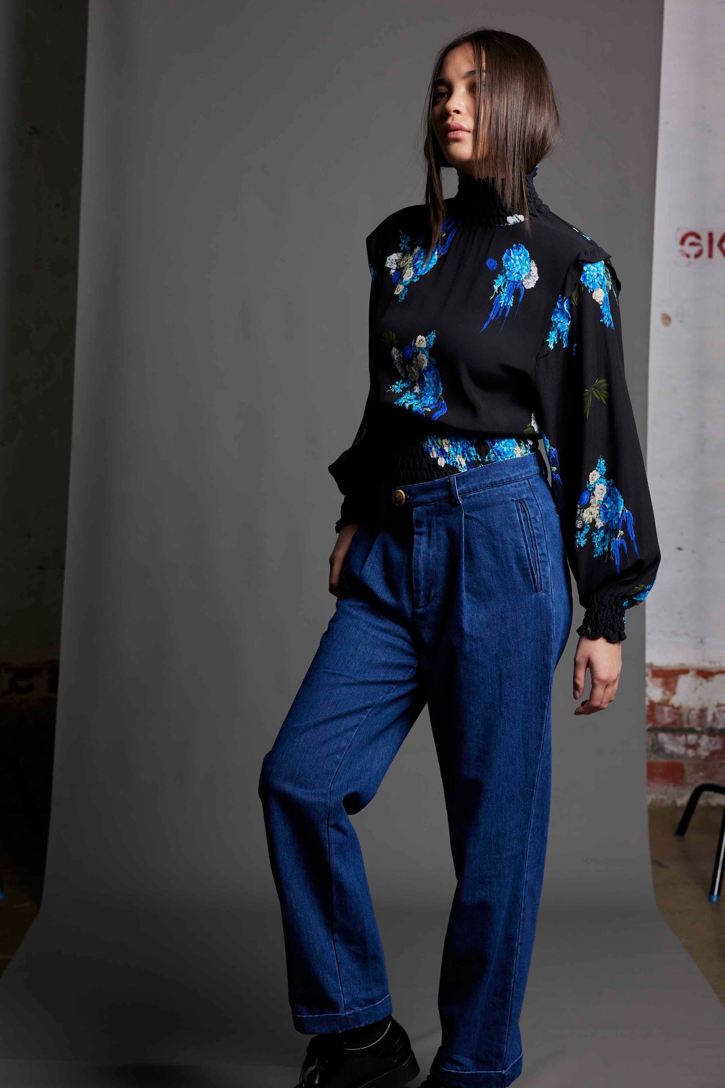 FEMME FATALE BODICE - ELECTRIC BLUE