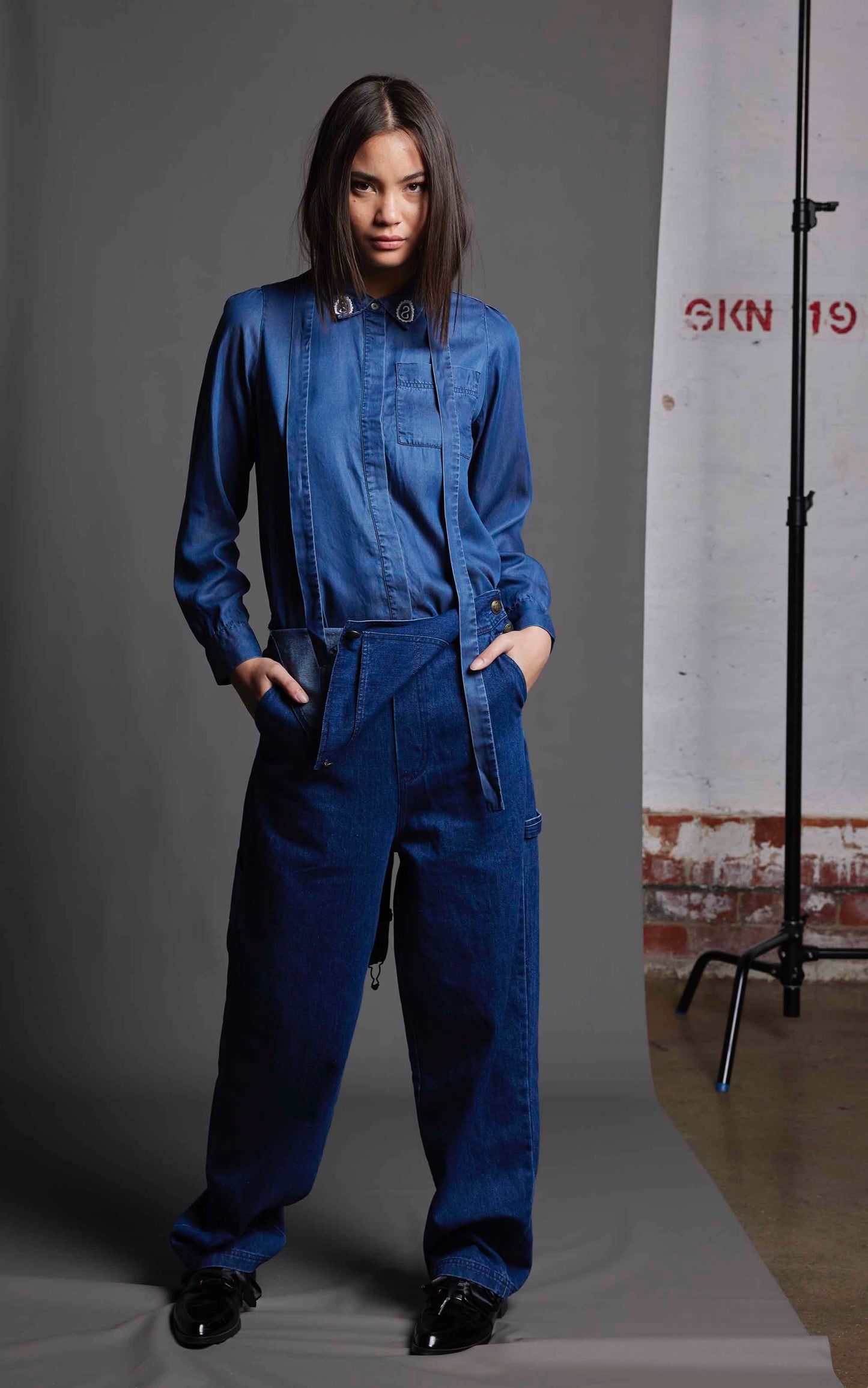 VIOLET BLOUSE - CHAMBRAY DENIM