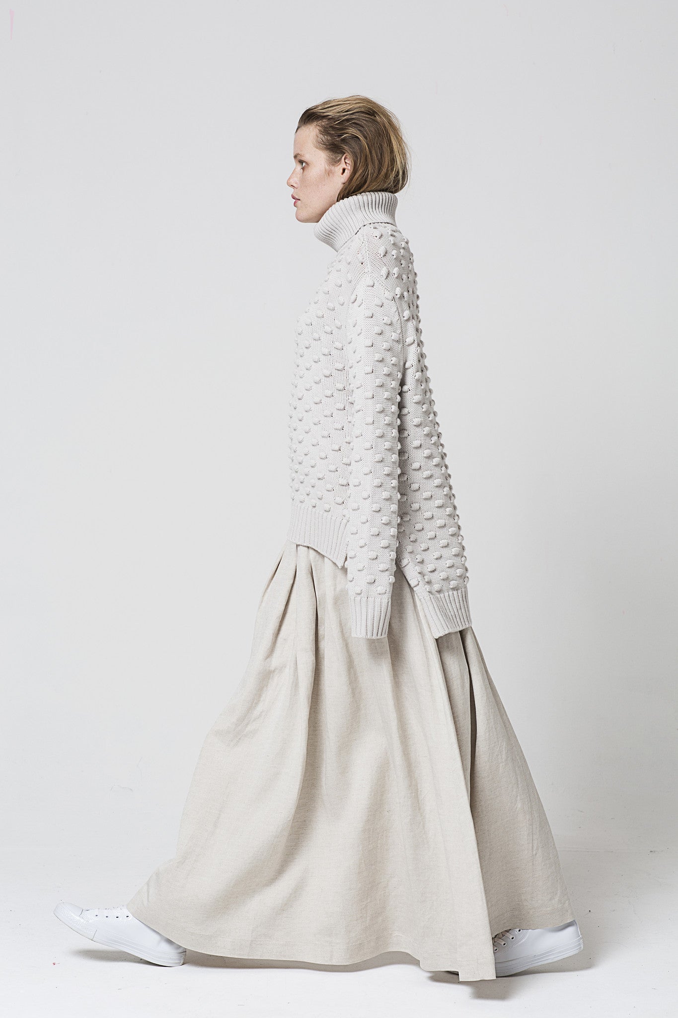 Displaced Jumper, Oyster