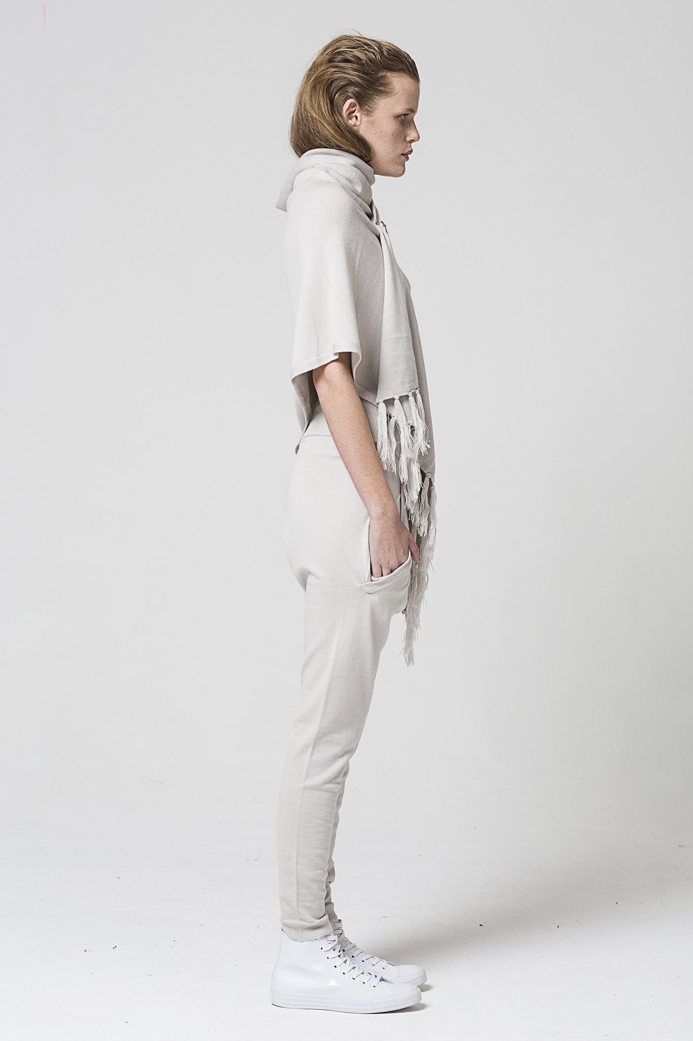Dead Set Shawl, Oyster