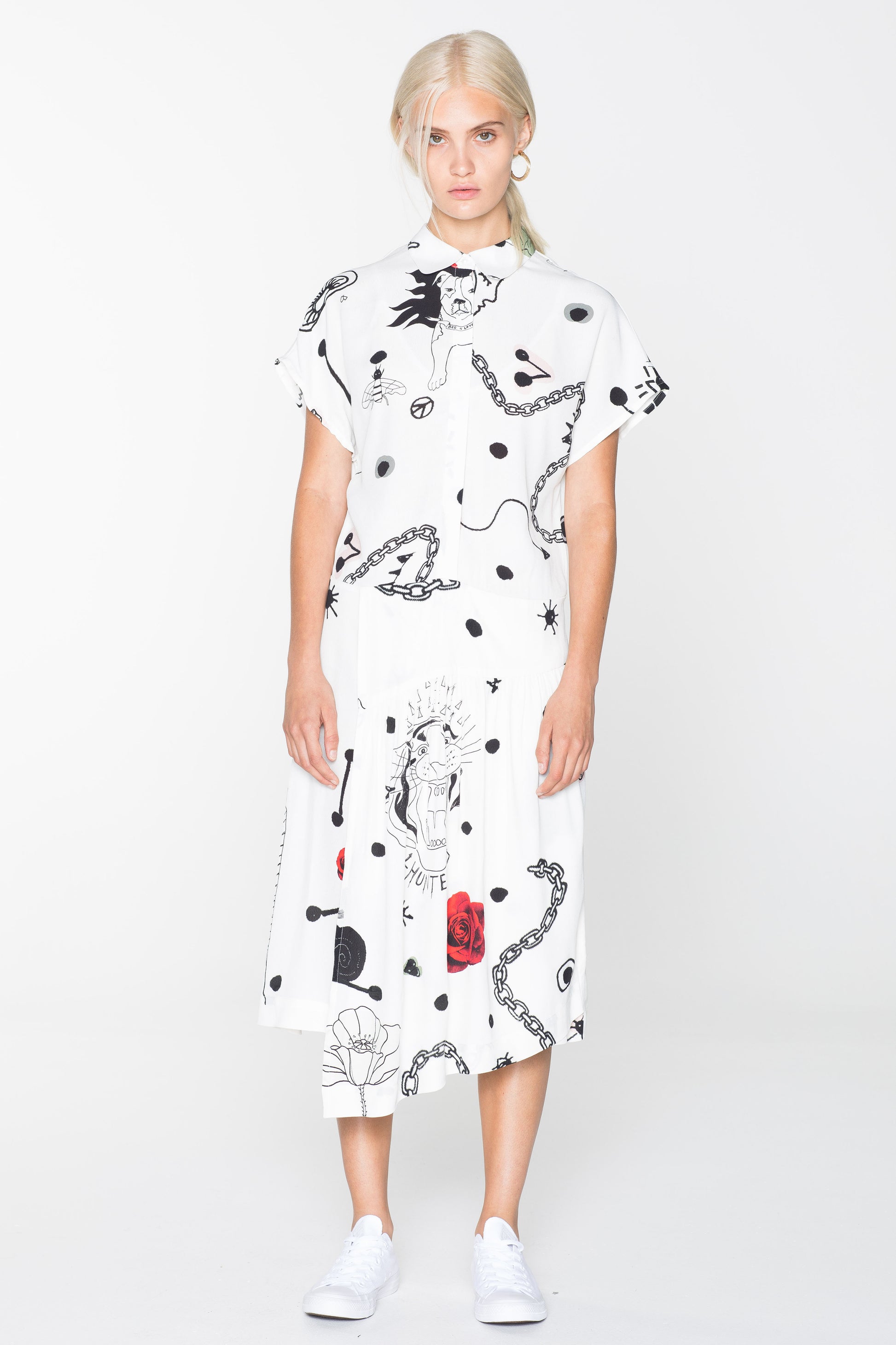HOUSE DRESS - WHITE CHAIN N HOUND PRINT