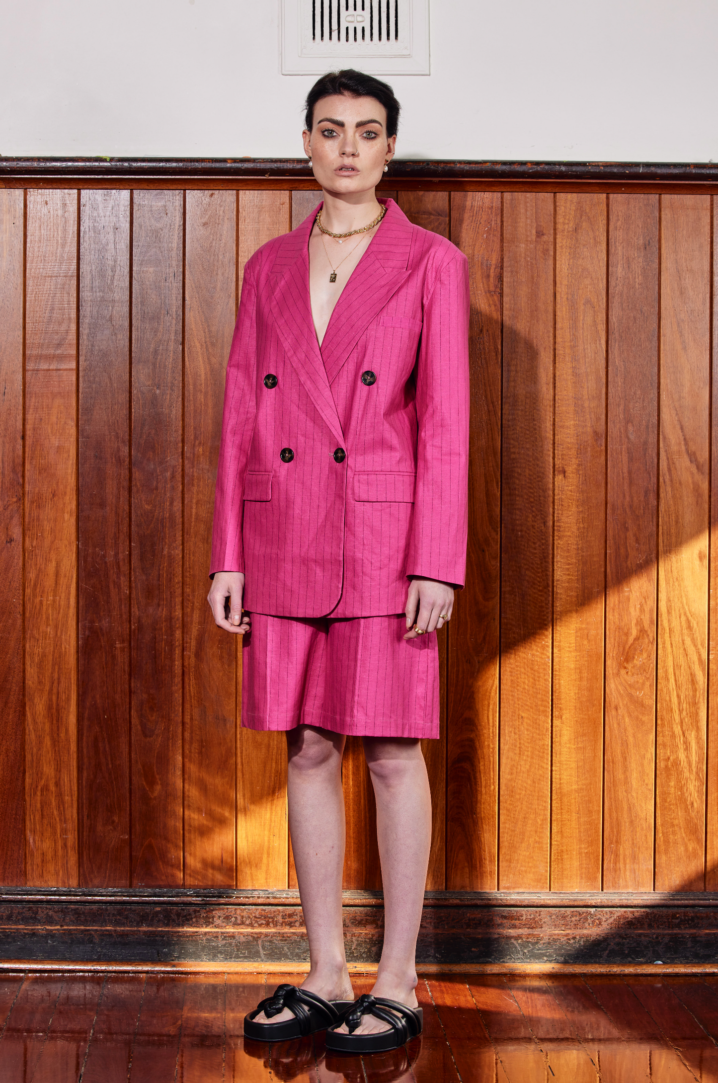 CASA PALMA SHORT - PINK PIN STRIPE