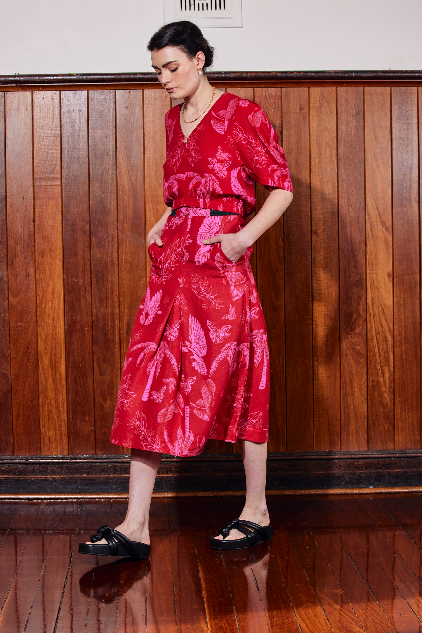 WILD TROPICS SKIRT - PINK ISLE PRINT