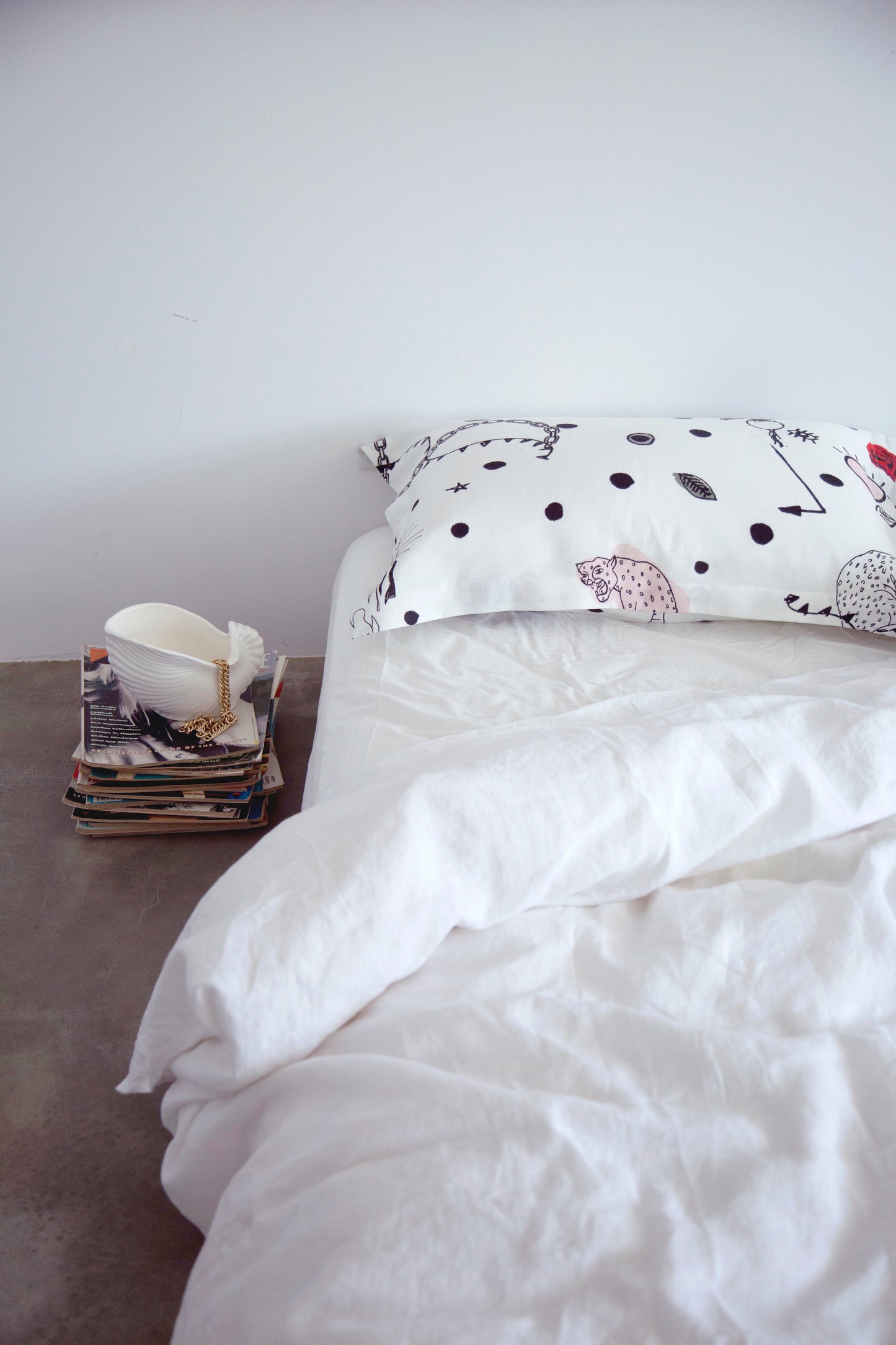 Syndicate Pillowcase Set, White