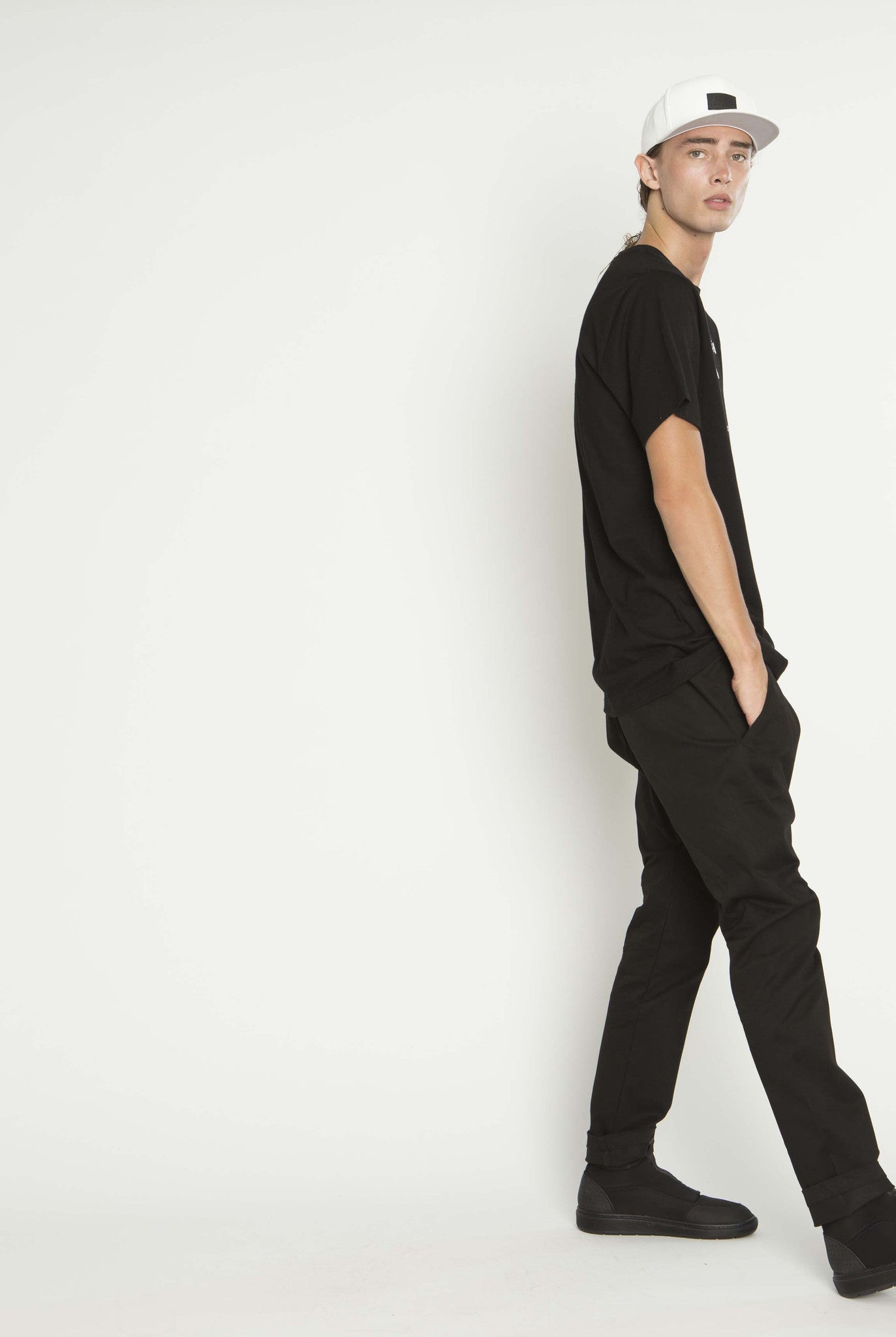 Regular Tee, Black