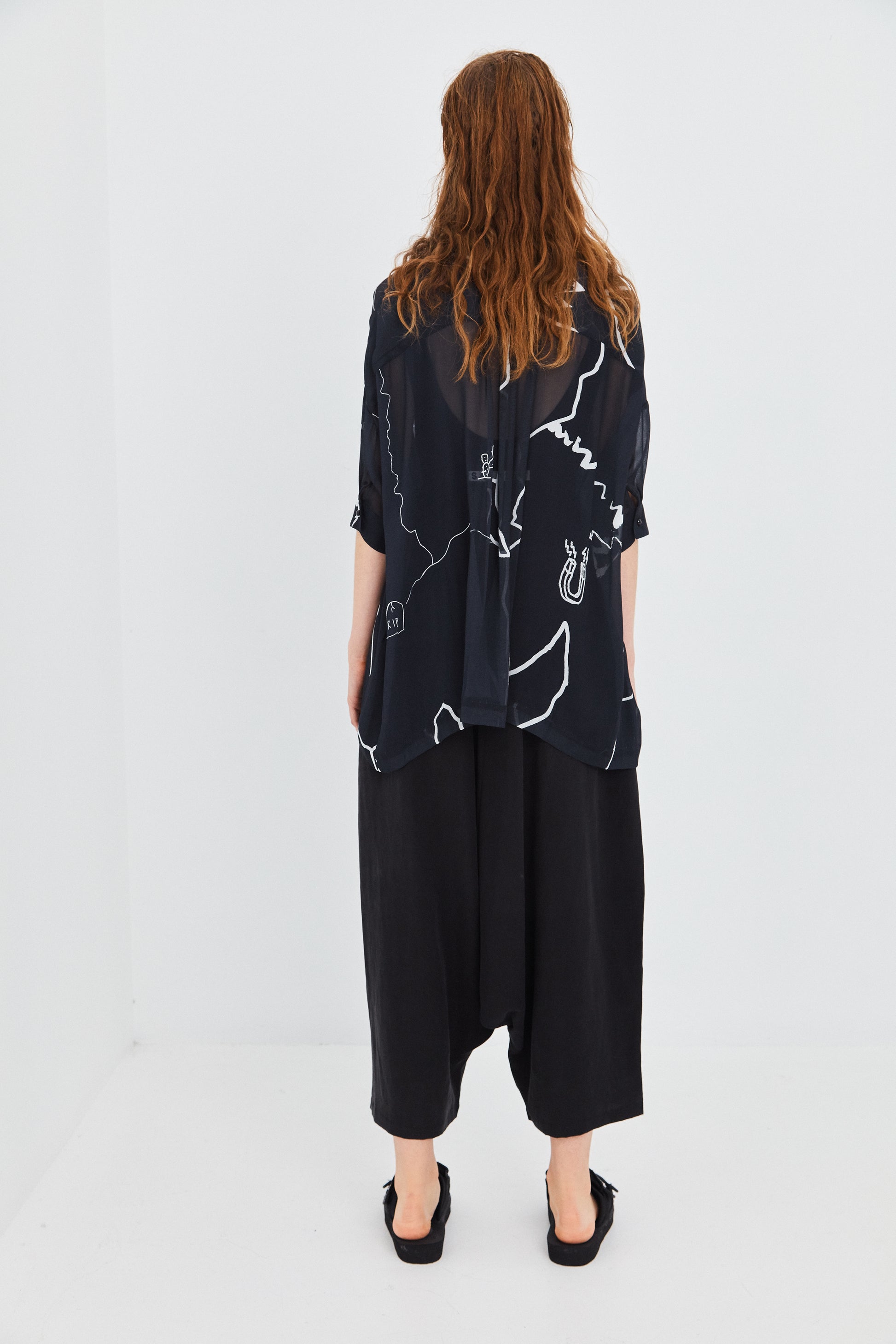 UNTITLED BLOUSE, BLACK