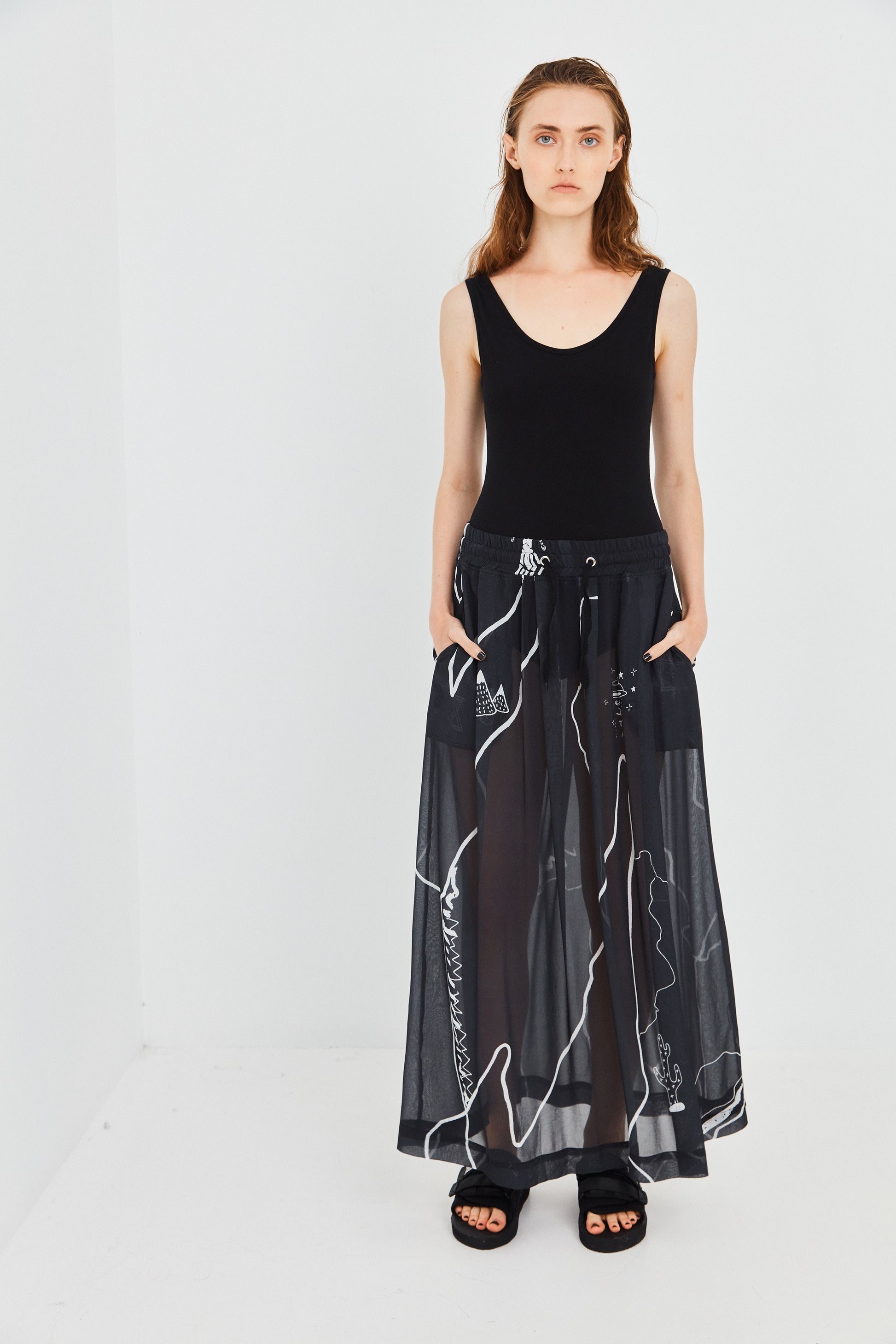 FIELDS OF JOY SKIRT, BLACK