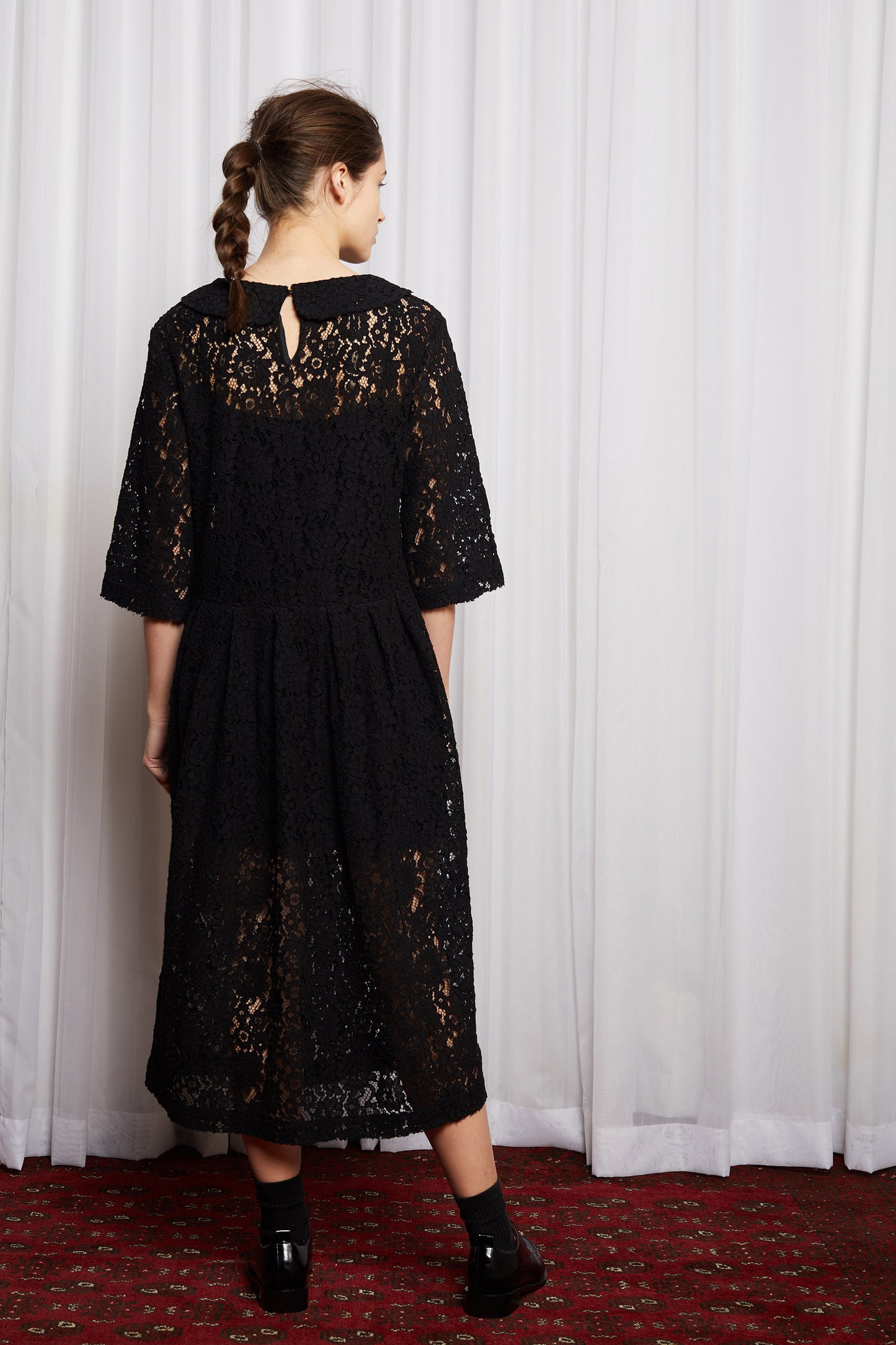 STORY LINE DRESS - BLACK EMBROIDERY LACE